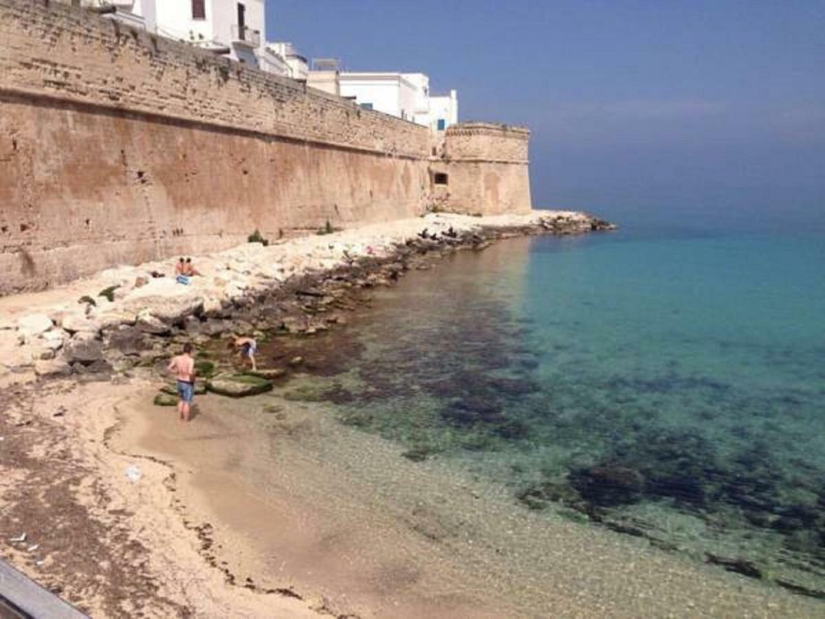 Dimora Aversa Monopoli Bagian luar foto